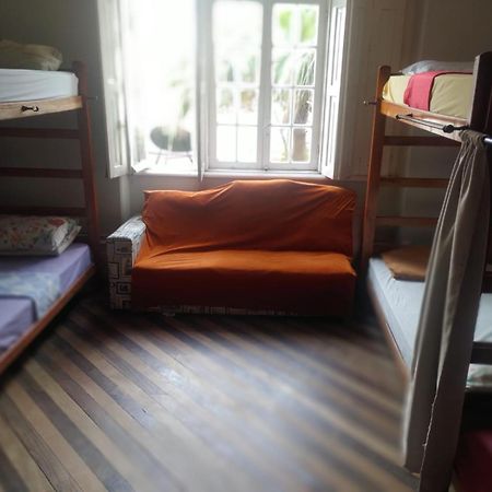 Vila Santa Eulalia Hostel 佩洛塔斯 外观 照片